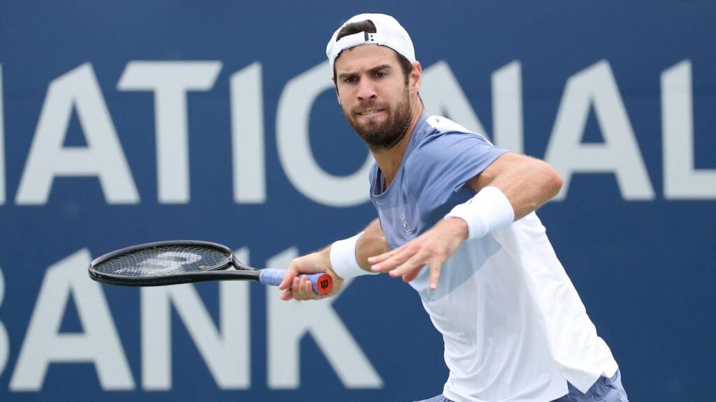 Khachanov derrotó a Ruud con un tenis implacable y se metió entre los ocho mejores de Toronto.