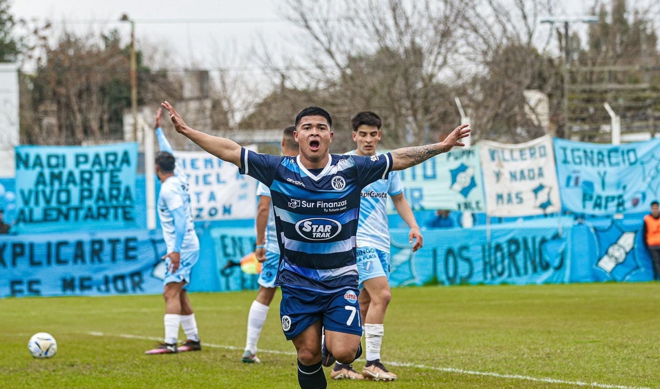 Acassuso dio la nota al vencer 4-2 a Villa San Carlos y se prende en la pelea.