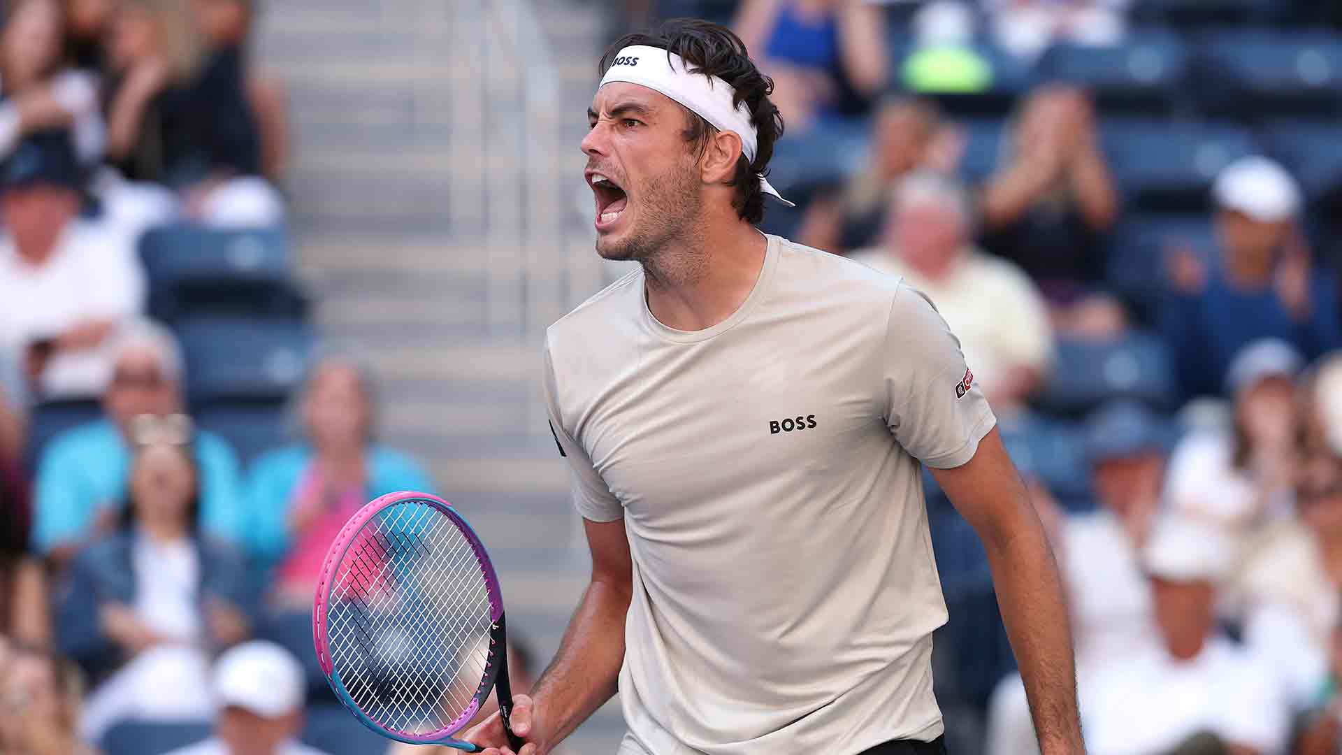 Taylor Fritz alcanzó su victoria 40 del año y se instaló en la tercera ronda del US Open.