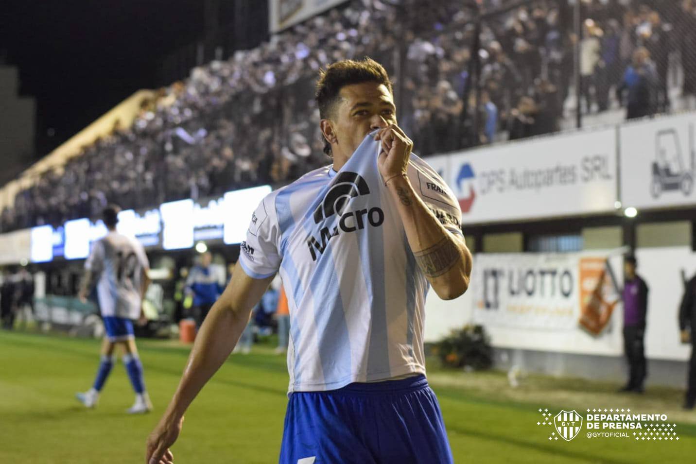 Gimnasia y Tiro lo ganaba con gol de Birge, pero All Boys lo empató en el final.