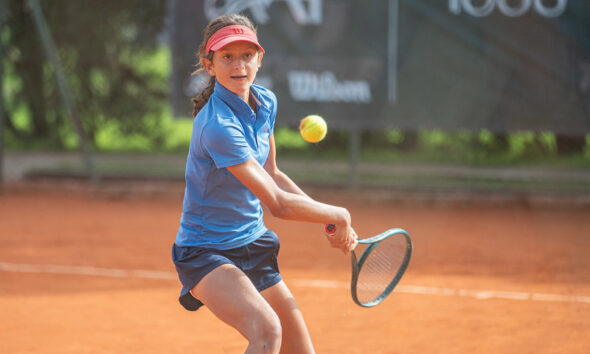 Florencia Mardones inicia una gira internacional intensa, enfrentando hoy a una preclasificada en el J30 de Tucumán.