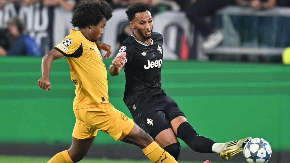 La Juventus igualó 4-4 con el Dortmund en un debut vibrante de la fase liga Champions League, con un final agónico que desató locura en Alemania.