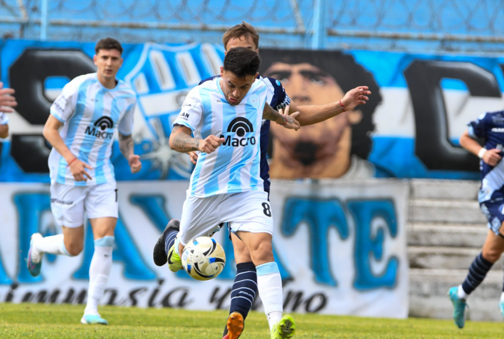 Gimnasia y Tiro goleó 3-0 a Alvarado y reafirmó su fortaleza en el Gigante del Norte.