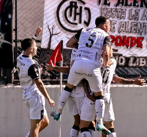 Gimnasia empató y define todo en casa