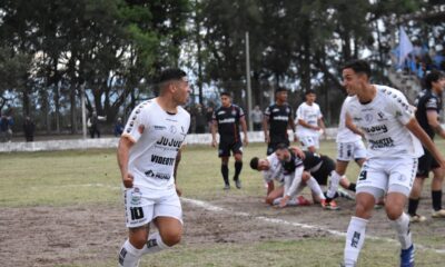 Altos Hornos Zapla venció 1-0 a Monterrico Sur en el debut de la Zona 1 del Torneo Regional Amateur. Yamil Romero marcó el gol del triunfo.