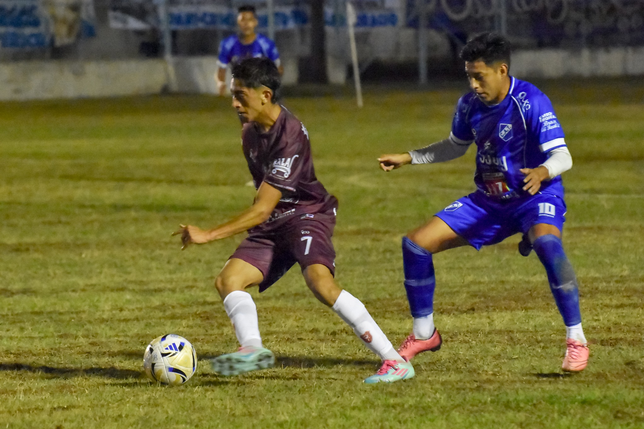 Deportivo Luján cayó 3-1 ante Atlético Talleres de Perico en el debut del Torneo Regional Amateur, correspondiente a la Zona 1 de la Región Norte