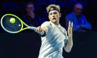 Davidovich llega a 40 triunfos en el ATP Tour tras vencer a Brooksby y vive su mejor temporada. Próximo rival: Ruud o Wawrinka.