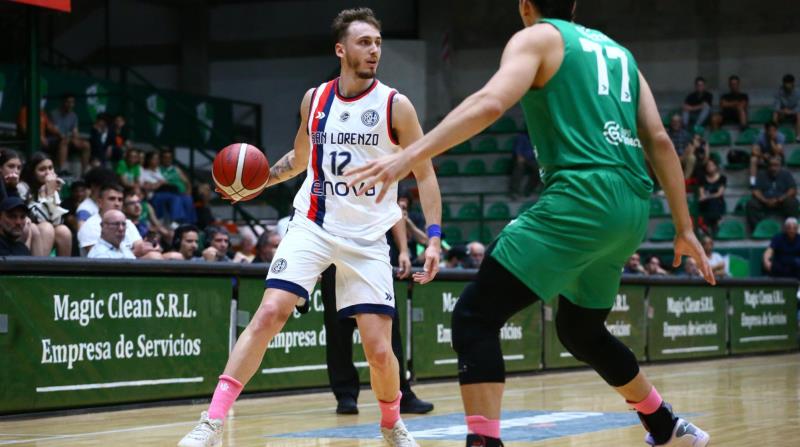 San Lorenzo se recuperó y venció a Atenas 92-85 en Córdoba, con Nally como figura y Rutemberg decisivo.