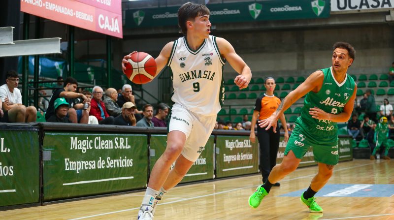 Gimnasia venció a Atenas 64-62 en Córdoba con una gran actuación de Martiniano Datto. Triunfo clave del equipo patagónico.