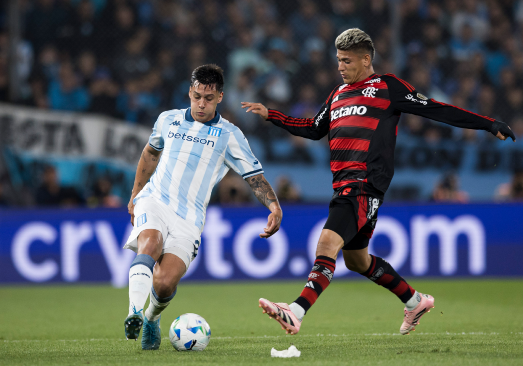 Racing quedó afuera de la Libertadores tras empatar con Flamengo en Avellaneda
