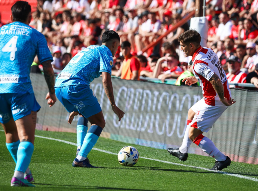 Instituto volvió al triunfo: venció 2-0 a Atlético Tucumán y se mete en la pelea