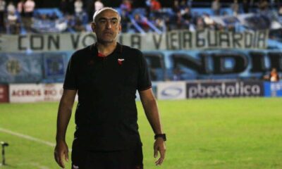 Iván Delfino analizó el triunfo 2-0 ante Madryn y aseguró que “no fue nada sencillo”. Estudiantes RC está a un paso del ascenso.