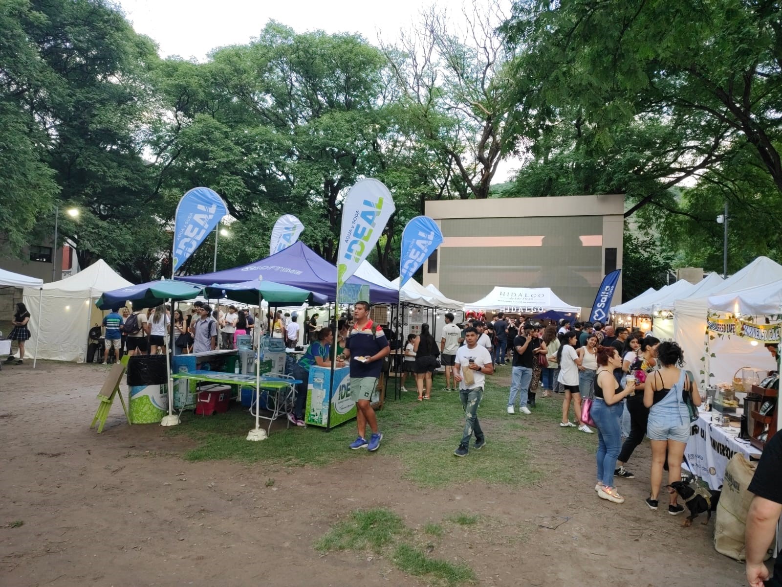 Ayer se realizó la segunda edición del Cafetón en la Usina Cultural, con cafeterías, gastronomía, música, charlas y una gran participación.
