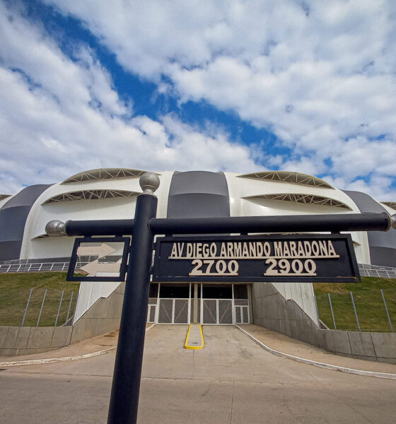 Racing y Estudiantes juegan la final del Torneo Clausura 2025 en Santiago del Estero: horario, TV, antecedentes y lo que está en juego.