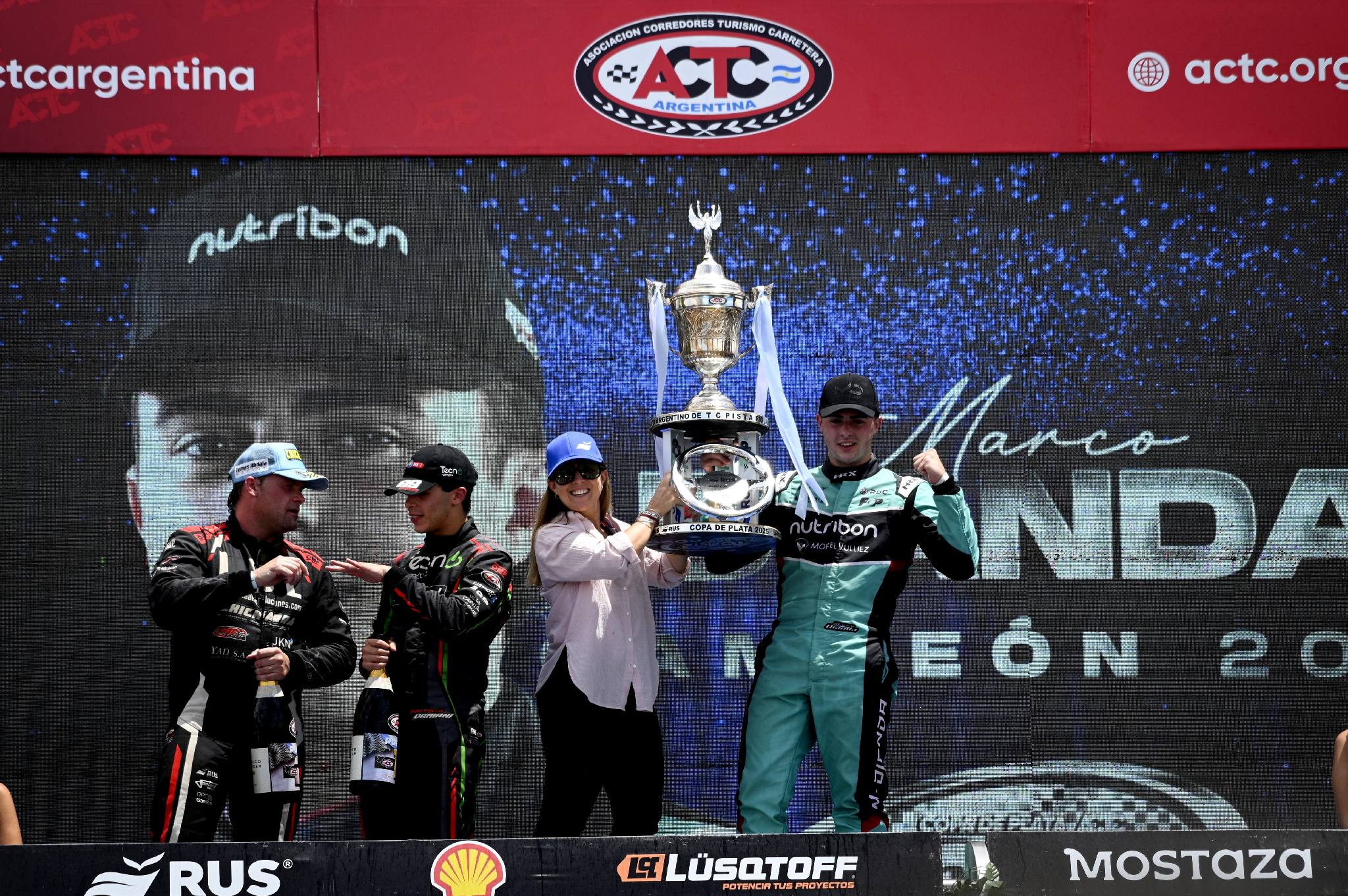 Victoria de Bautista Damiani en La Plata en su primer triunfo del TC Pista. Dianda fue cuarto y se coronó campeón de la Copa de Plata 2025.