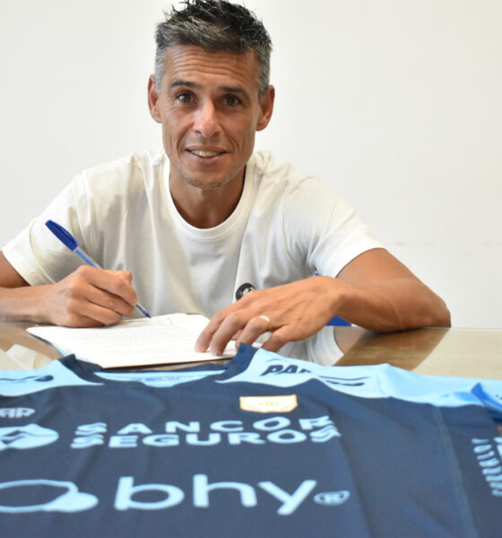 Atlético de Rafaela confirmó a Iván Juárez como DT para la Primera Nacional 2026, apostando a la continuidad tras el ascenso.