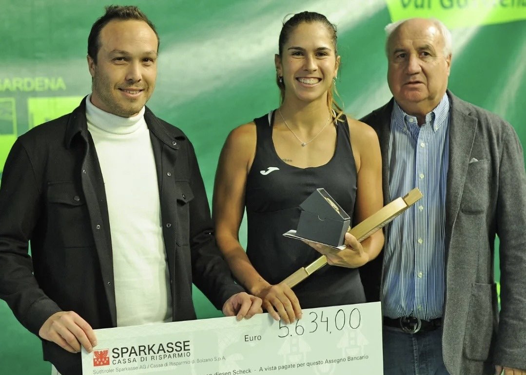 Eva Guerrero campeona del W50 de Ortisei: quinto título del año