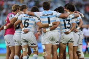 Los Pumas 7’s se metieron en semifinales del Oro en Ciudad del Cabo tras vencer a Australia y Francia y caer ante España.
