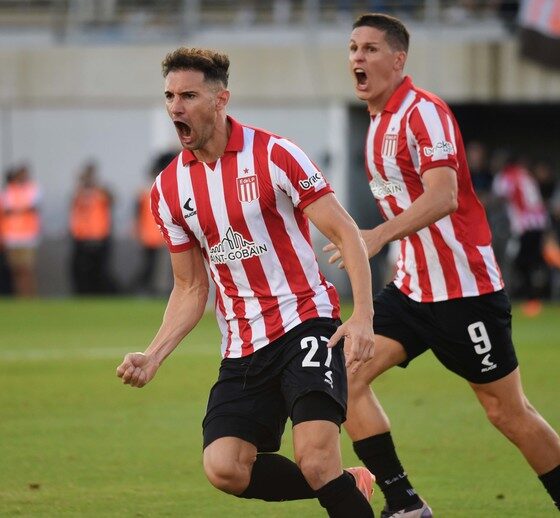 Estudiantes campeón del Trofeo de Campeones: venció 2-1 a Platense con un doblete de Lucas Alario y cerró el 2025 con otro título.