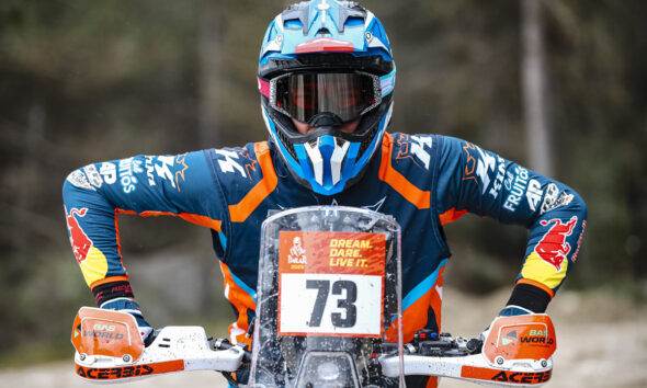 El Dakar 2026 comenzó en Yanbu: Edgar Canet hizo historia ganando el prólogo y Luciano Benavides fue cuarto entre los grandes candidatos.