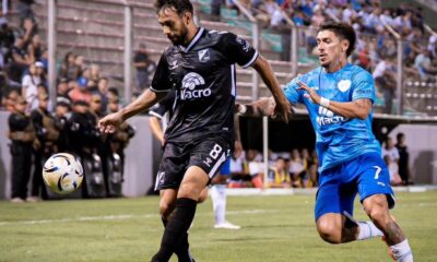 Gimnasia y Tiro y Central Norte igualaron 2-2 en el Torneo de Verano 2026 en el Martearena, en un clásico intenso y vibrante.
