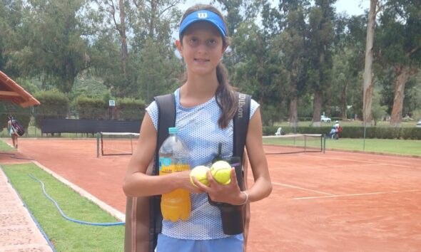 Florencia Mardones logró un triunfo contundente en el ITF J30 de Cochabamba, cerró invicta la fase de grupos y avanzó a cuartos de final