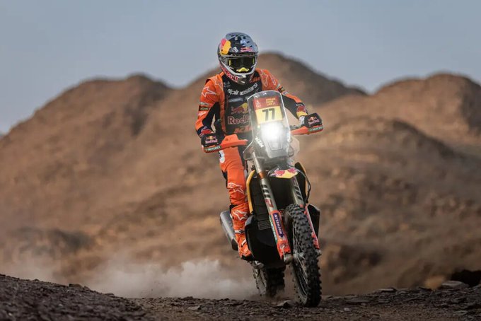 Luciano Benavides ganó en Hail y agitó el Dakar 2026