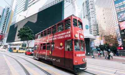 Las figuras del ATP de Hong Kong 2026, con Marin Cilic y los mejores jugadores asiáticos, protagonizaron un recorrido en tranvía temático