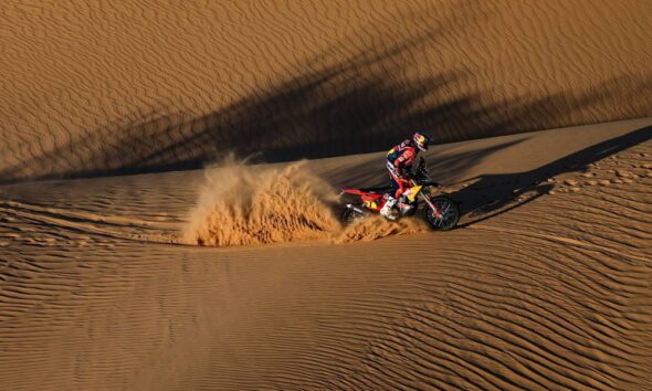 Previa de la Etapa 10 del Dakar 2026 en Bisha (maratón): dunas largas y presión. Sanders lidera, Brabec lo sigue a 1’53’’ tras la Etapa 9.