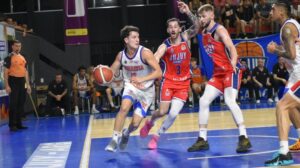 Rivadavia venció a Jujuy Básquet con un triple agónico y Bochas fue contundente ante Sportivo Suardi en la Conferencia Norte de la Liga Argentina.