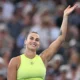 Aryna Sabalenka debutó en el Brisbane International 2026 con una victoria aplastante ante Cristina Bucsa y lanzó una advertencia al circuito femenino.