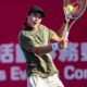 El juvenil Kai Thompson impresionó en su primer partido ATP en Hong Kong 2026 pese a caer en la qualy ante Emilio Nava