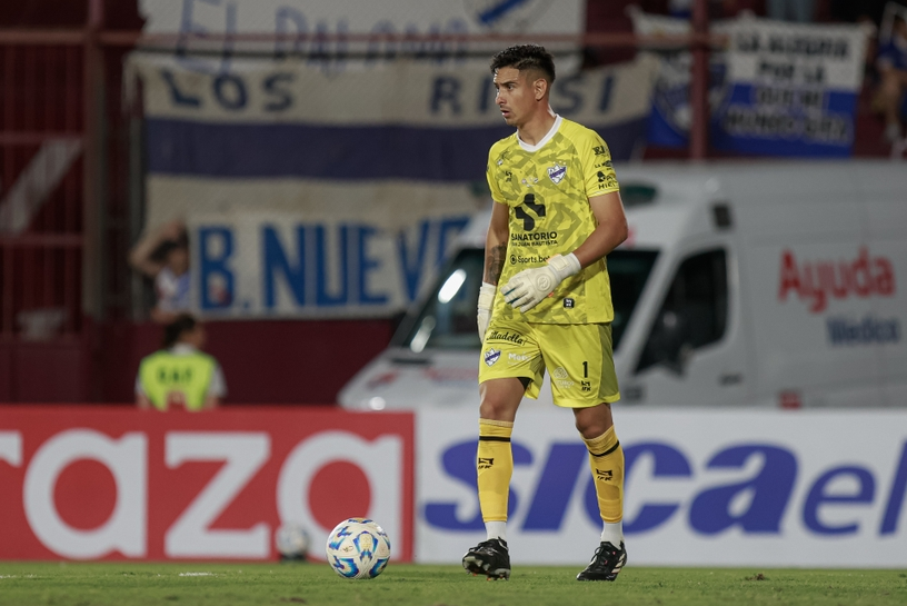 Batacazo en la Copa Argentina 2026: Midland eliminó a Argentinos Juniors por penales