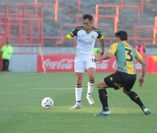 Tibio arranque en Mar del Plata: Aldosivi y Defensa no pasaron del cero