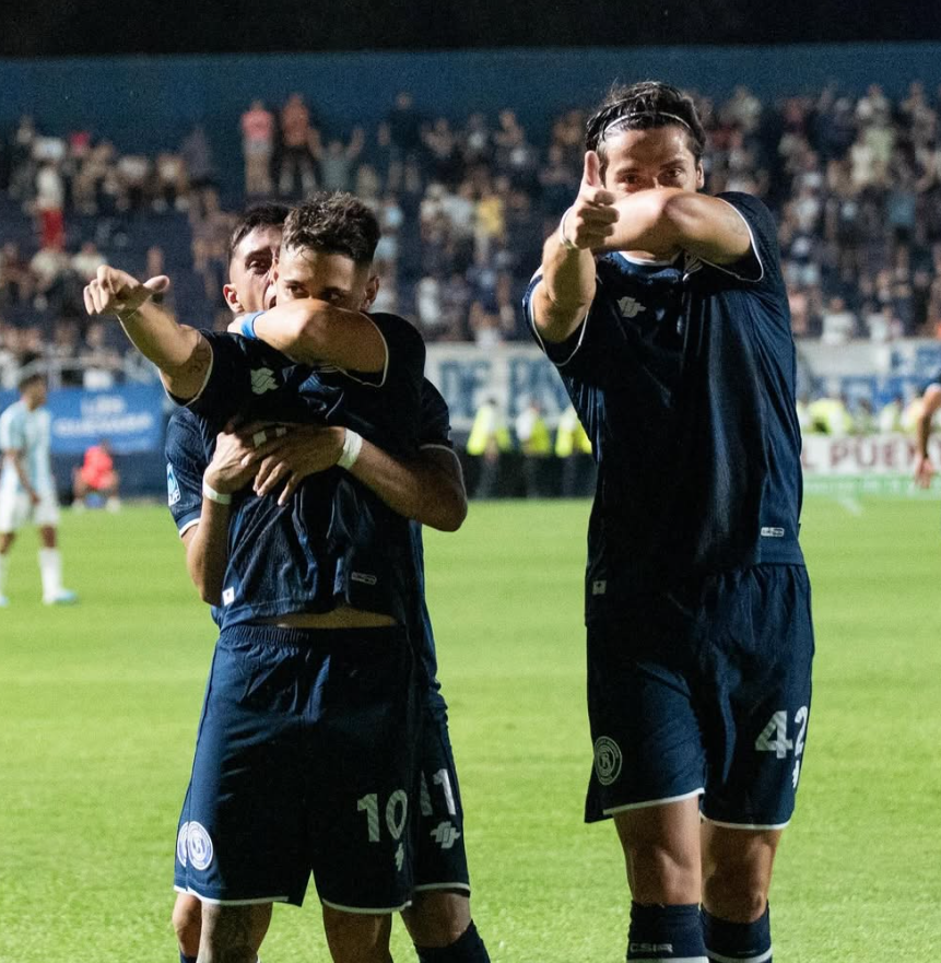 Con polémica y en un partido insólito, Independiente Rivadavia venció a Atlético Tucumán en el Apertura 2026