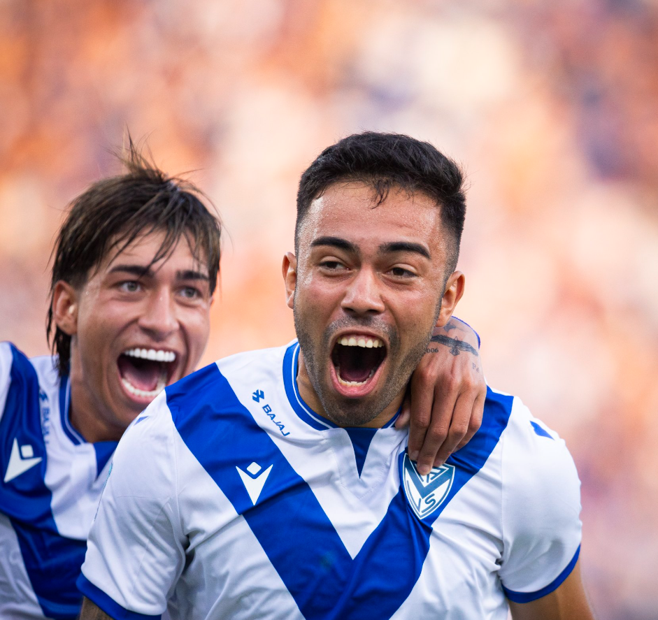 Vélez reaccionó a tiempo ante Talleres, lo dio vuelta en Liniers y sigue con puntaje ideal en el Apertura 2026