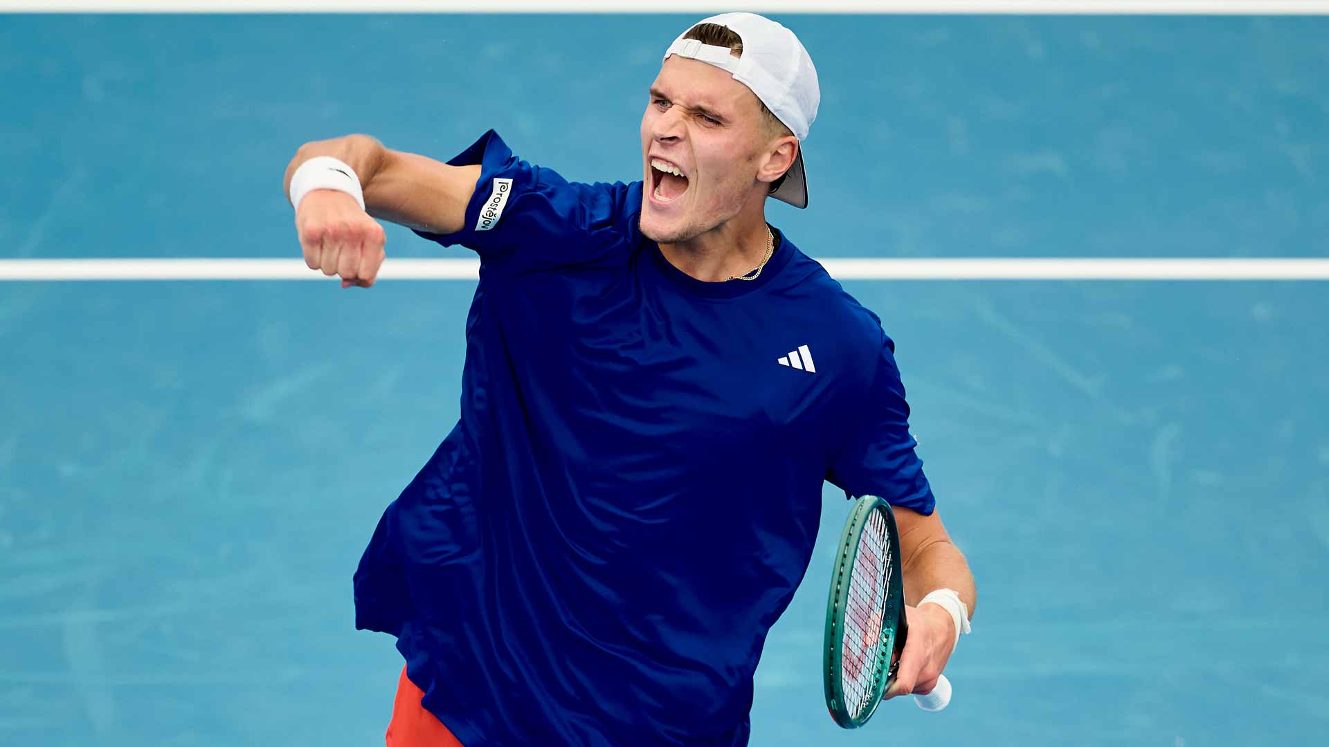 Jakub Mensik derrotó a Casper Ruud en Sídney y selló la victoria de Chequia ante Noruega en la United Cup, eliminando al equipo escandinavo.