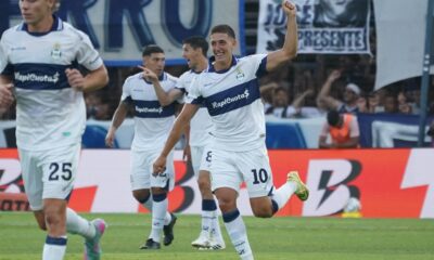 Gimnasia derrotó 2-1 a Racing en el Bosque por el Torneo Apertura 2026, con un gol olímpico y una gran actuación colectiva.