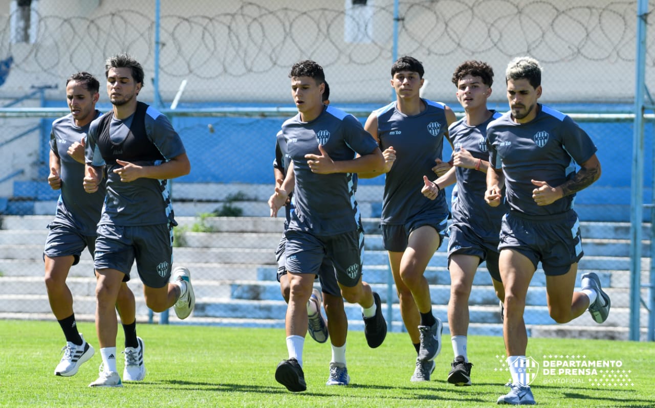 Gimnasia y Tiro avanza con su armado para 2026: refuerzos, salidas confirmadas y pretemporada en marcha bajo el mando de Teté Quiroz.
