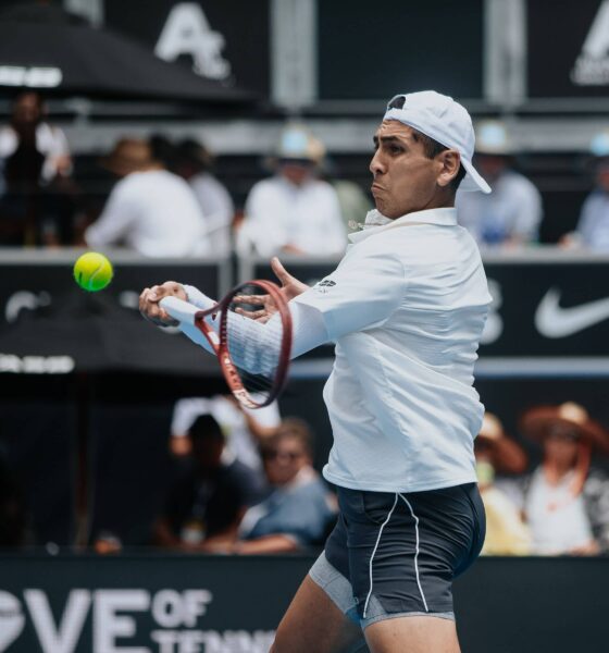 Alejandro Tabilo debutó con un sólido triunfo en el ASB Classic de Auckland y avanzó a la segunda ronda tras vencer a Ugo Carabelli.