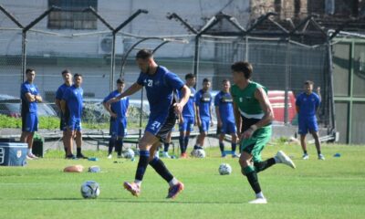 Análisis de cómo llega Almagro para enfrentar a Gimnasia y Tiro: nuevo DT, 19 refuerzos y una racha de 11 partidos sin ganar.