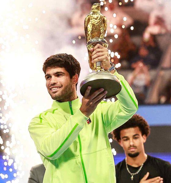 Carlos Alcaraz se consagró campeón el ATP 500 de Doha tras vencer a Fils en la final. Sumó su título 26, estiró su invicto en pista dura
