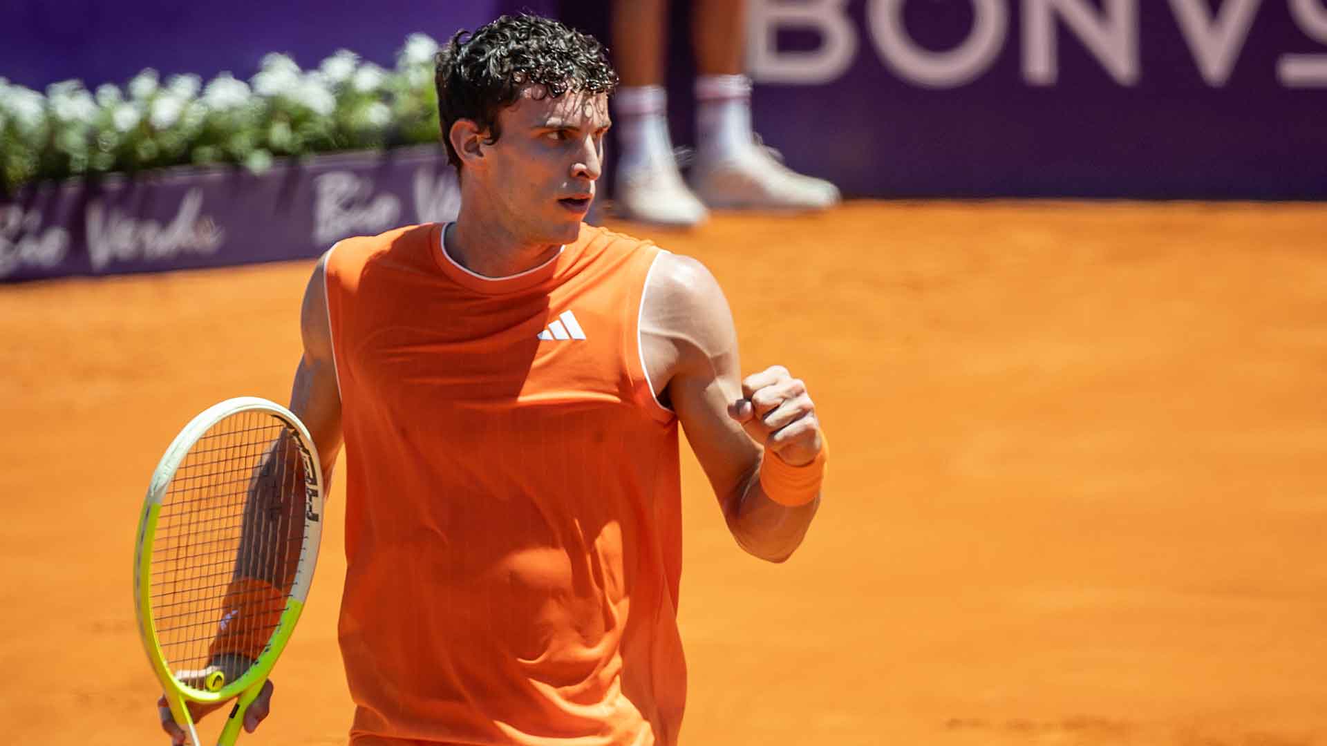 Juan Manuel Cerúndolo venció con autoridad a Daniel Altmaier en el Argentina Open 2026 y logró su primera victoria del año jugando en casa.