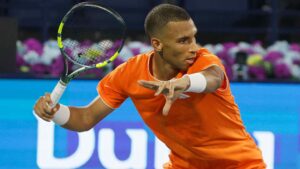 Resumen completo del ATP 500 de Dubái 2026: victorias de Auger-Aliassime, Medvedev y Bublik, regreso de Jack Draper y triunfo emotivo de Wawrinka.