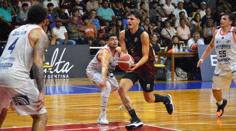 Salta Basket superó por 105 a 99 a Independiente de Santiago del Estero en el Delmi y se prepara para recibir al puntero Amancay.