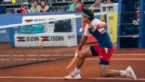 El ATP 250 de Santiago 2026 comenzó con remontadas épicas, sorpresas y alta presencia chilena. Comesaña salvó un match point y Jarry volvió a caer.