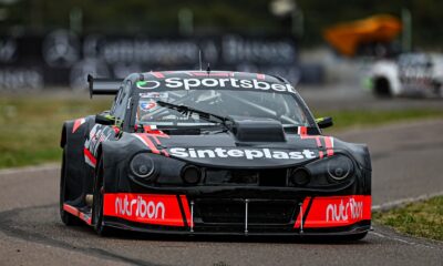 Jeremías Olmedo completó un competitivo sábado en la segunda fecha del TC 2026 en Viedma. El piloto salteño buscará avanzar en las series