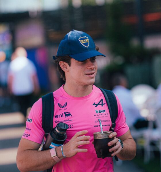 Franco Colapinto terminó 14° en el GP de Australia 2026 tras una sanción por un error de Alpine. El argentino mostró buen ritmo y confía en mejorar en China.