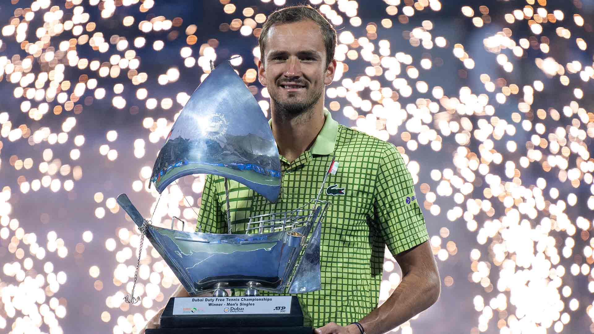 Daniil Medvedev es nuevamente campeón en el ATP 500 de Dubái 2026 tras una semana perfecta sin perder sets. Resumen completo del torneo