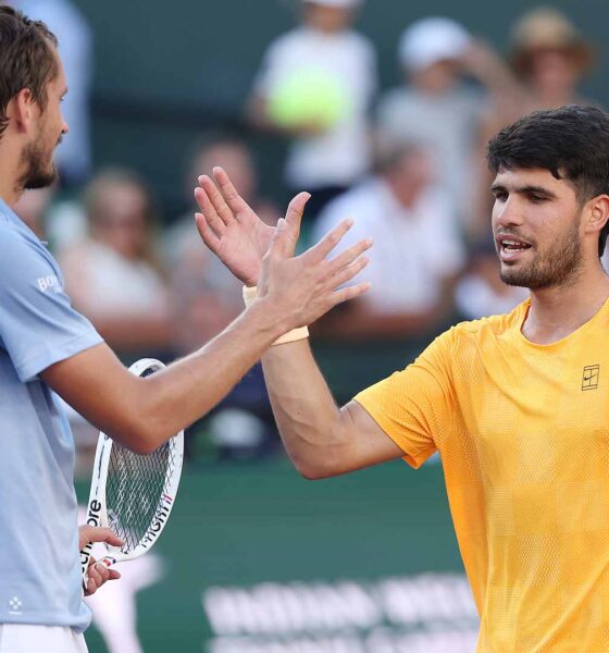 Medvedev derrotó a Alcaraz 6-3 y 7-6 en Indian Wells y jugará la final del Masters 1000 ante Jannik Sinner.